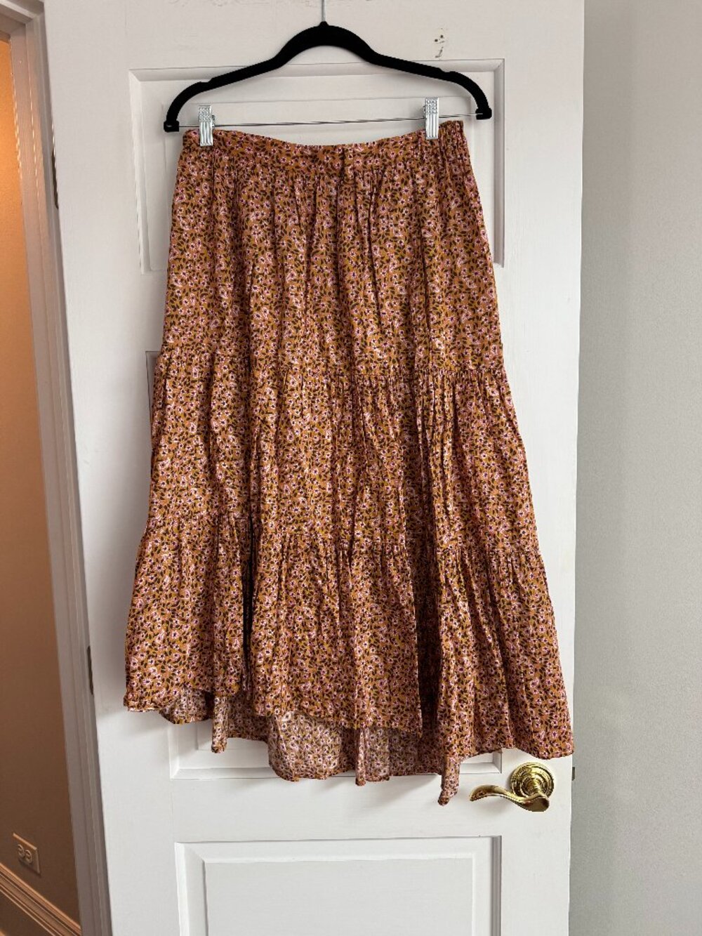 XiRENA Floral Print Alexia Skirt Size M
